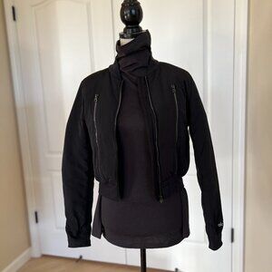 Alo Yoga Bomber Jacket in black size S